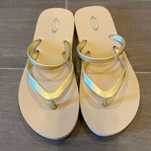 Joyfolie Womens Leli Flip Flops